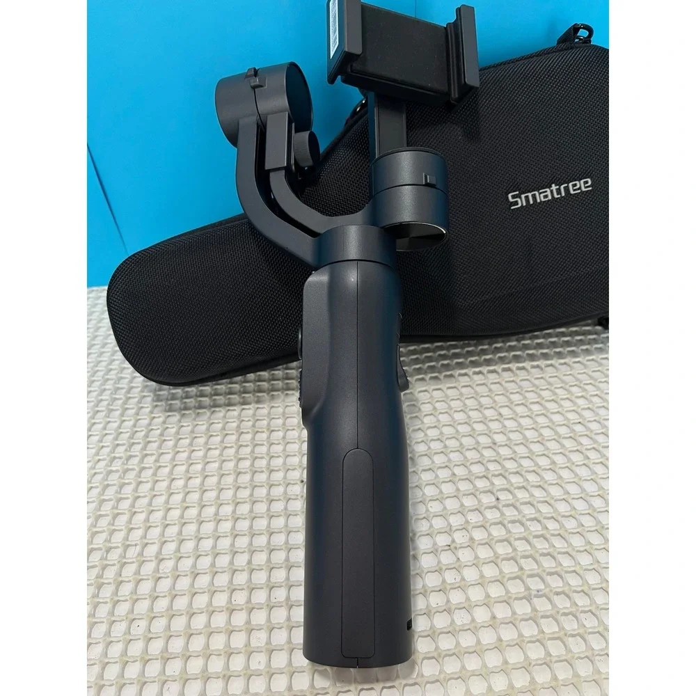 Neewer Smatree Gimbal Stabilizer Handheld w/ Case-NO POWER CORD-POWER ON